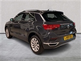 Volkswagen T-Roc Image 2