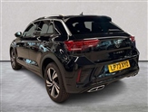 Volkswagen T-Roc Image 2