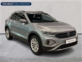 Volkswagen T-Roc Image 1