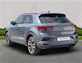 Volkswagen T-Roc Image 2