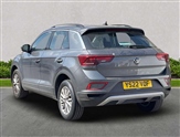 Volkswagen T-Roc Image 2