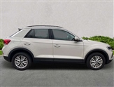 Volkswagen T-Roc Image 3