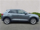 Volkswagen T-Roc Image 3