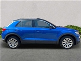 Volkswagen T-Roc Image 3