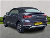 Volkswagen T-Roc Image 2