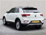 Volkswagen T-Roc Image 2