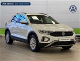 Volkswagen T-Roc Image 1