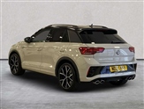 Volkswagen T-Roc Image 2