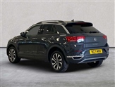 Volkswagen T-Roc Image 2