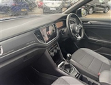 Volkswagen T-Roc Image 2