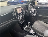 Volkswagen T-Roc Image 2