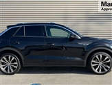 Volkswagen T-Roc Image 2