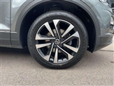 Volkswagen T-Roc Image 5