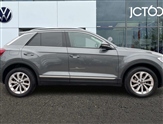Volkswagen T-Roc Image 4