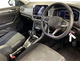 Volkswagen T-Roc Image 6