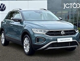 Volkswagen T-Roc Image 1