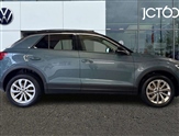 Volkswagen T-Roc Image 4