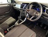 Volkswagen T-Roc Image 6