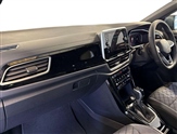 Volkswagen T-Roc Image 2