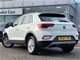 Volkswagen T-Roc Image 3