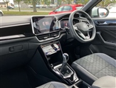 Volkswagen T-Roc Image 2