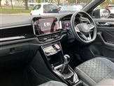 Volkswagen T-Roc Image 2