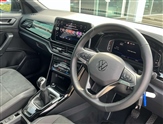 Volkswagen T-Roc Image 6