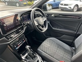 Volkswagen T-Roc Image 2