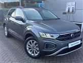 Volkswagen T-Roc Image 1