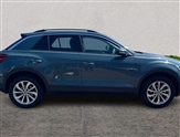 Volkswagen T-Roc Image 4