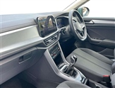 Volkswagen T-Roc Image 2