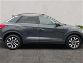 Volkswagen T-Roc Image 4