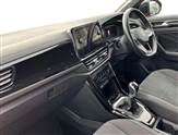 Volkswagen T-Roc Image 2