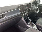 Volkswagen T-Roc Image 2