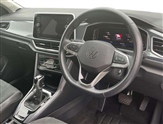 Volkswagen T-Roc Image 6