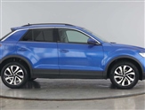 Volkswagen T-Roc Image 4