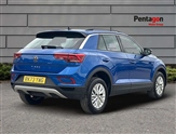 Volkswagen T-Roc Image 4