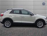 Volkswagen T-Roc Image 4