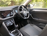 Volkswagen T-Roc Image 2