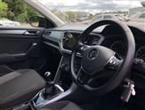Volkswagen T-Roc Image 6