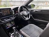 Volkswagen T-Roc Image 2