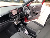 Volkswagen T-Roc Image 2