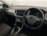 Volkswagen T-Roc Image 6