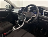 Volkswagen T-Roc Image 6