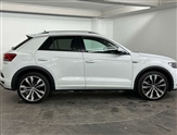 Volkswagen T-Roc Image 4