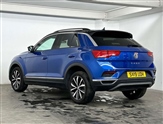 Volkswagen T-Roc Image 3
