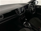Volkswagen T-Roc Image 2