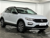 Volkswagen T-Roc Image 1