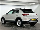 Volkswagen T-Roc Image 3