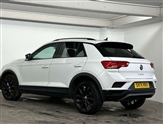 Volkswagen T-Roc Image 3